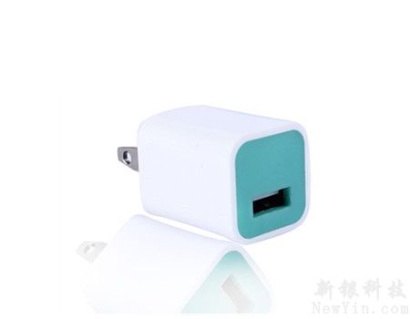 綠點充電器