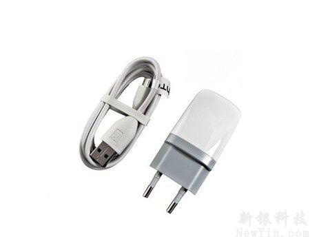 小米的競(jìng)爭(zhēng)對(duì)手華為和魅族-華為專(zhuān)用充電器